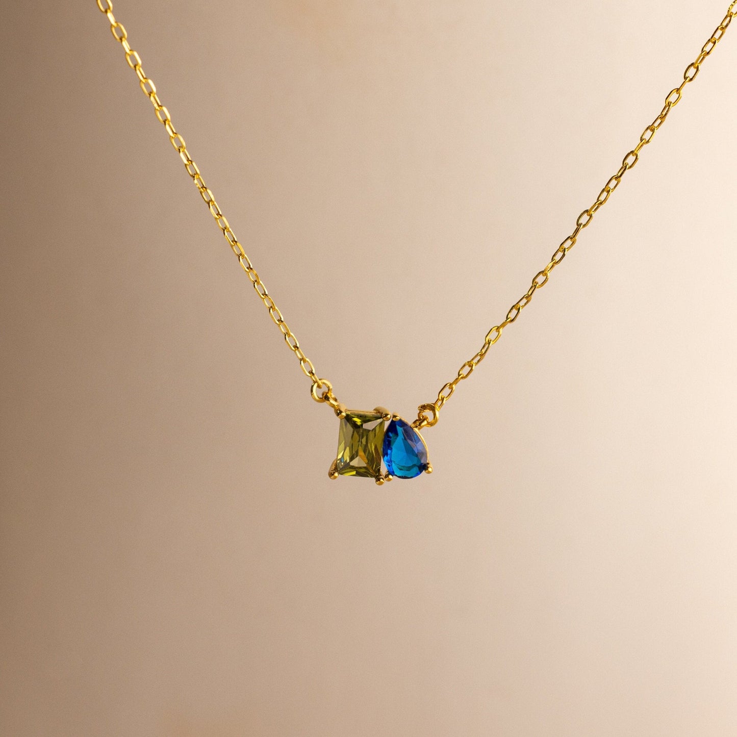 Lucie – Collar Amor y Piedras de Nacimiento