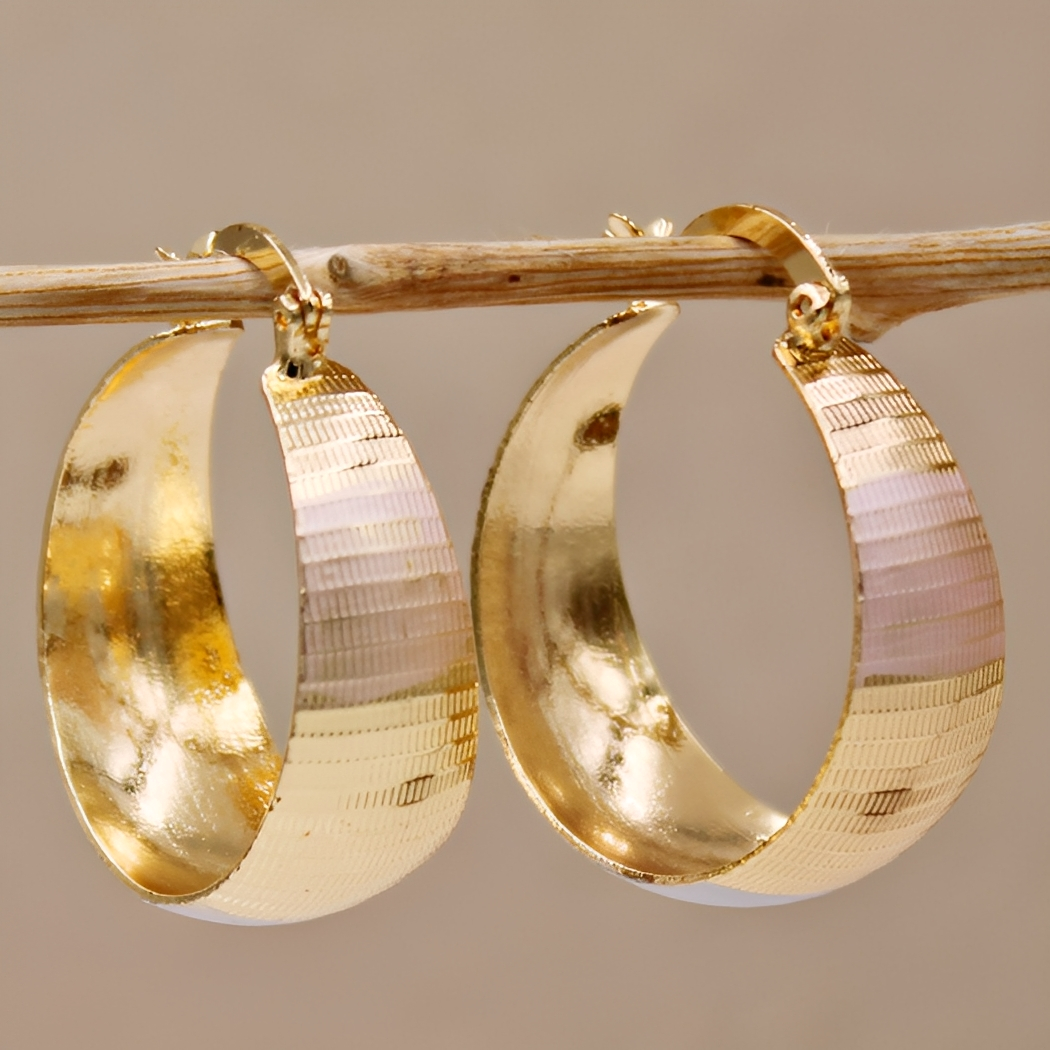 Lena – Pendientes Dorados Elegancia Lujo