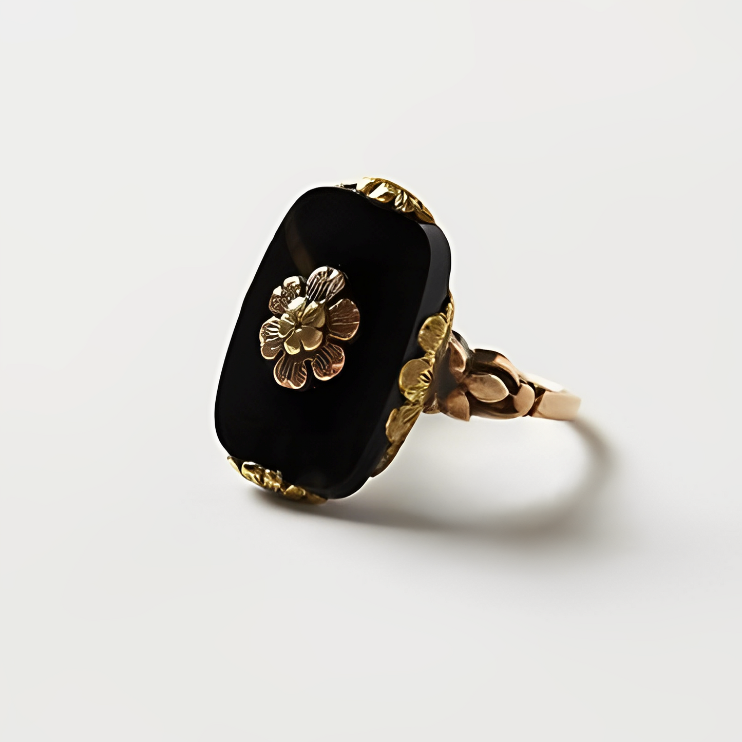 Lucie – Anillo Vintage Piedra Negra Elegante