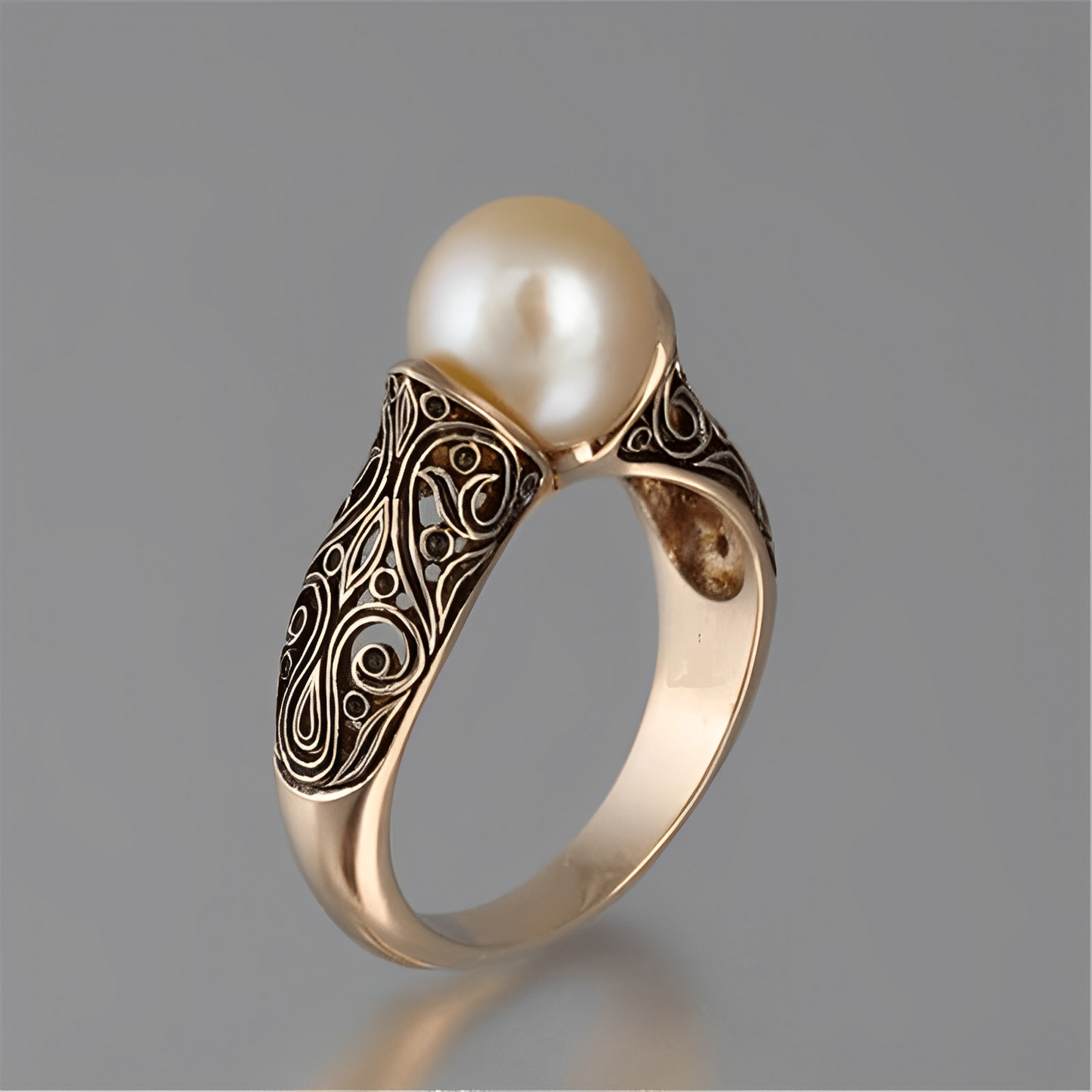 Althéa – Anillo Dorado Vintage con Perla Elegante
