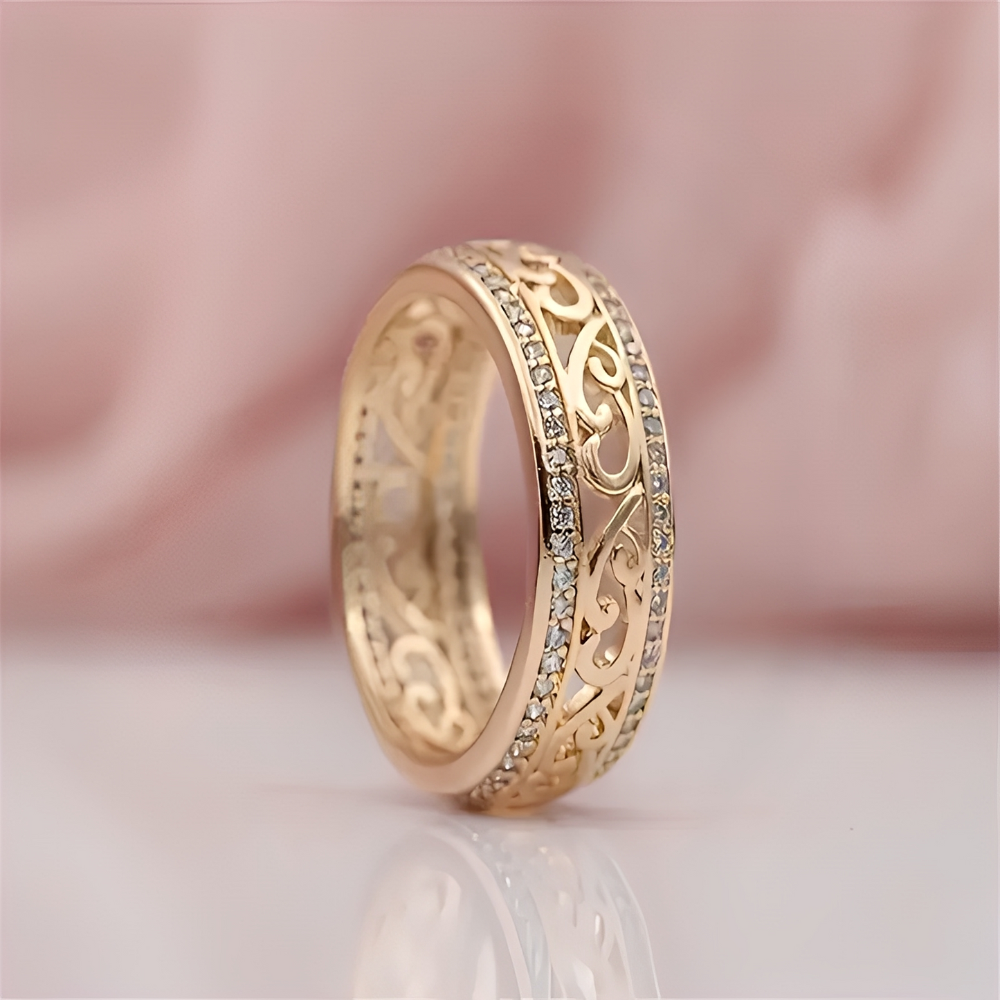 Inez – Anillo Hueco Oro Brillante