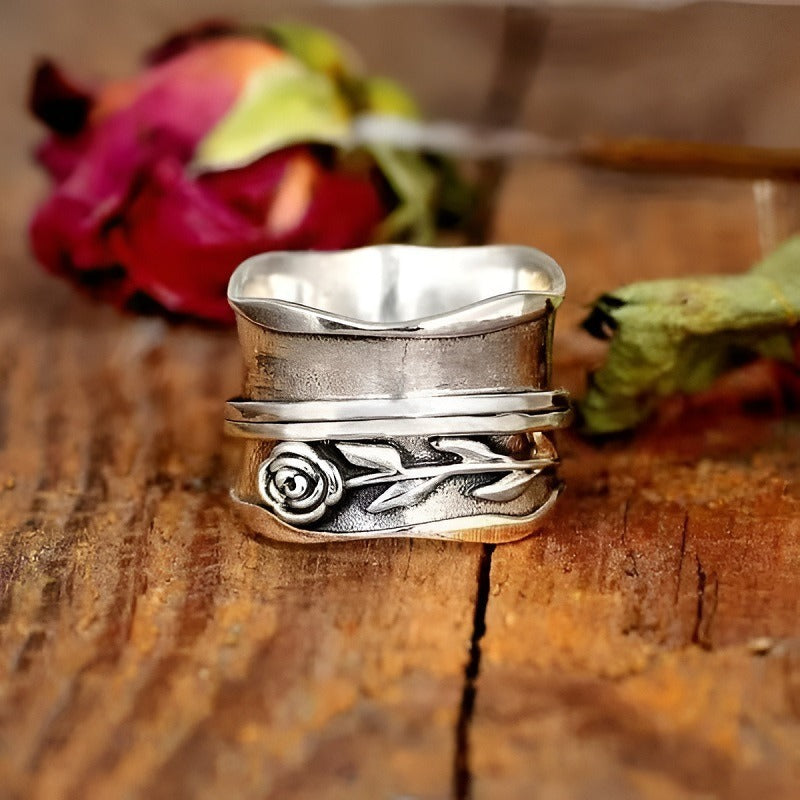 Lilwen – Anillo Flor Vintage en Plata