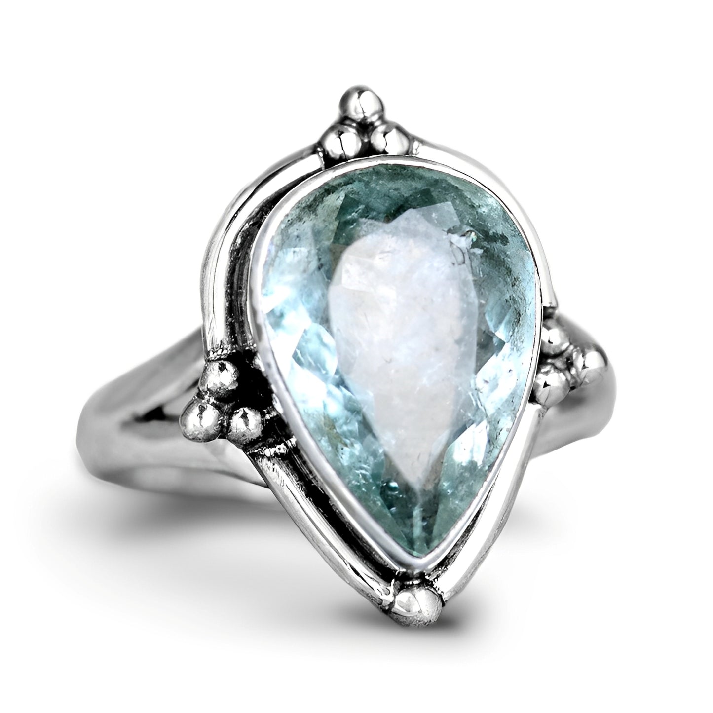 Vera – Anillo Vintage con Circonita Brillante