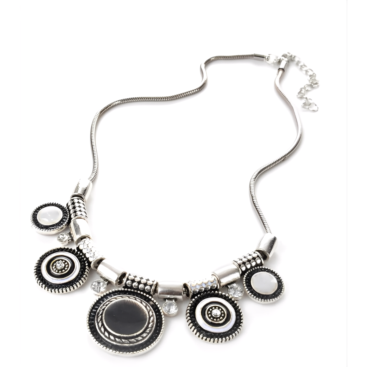 Milly – Collar Étnico Elegante