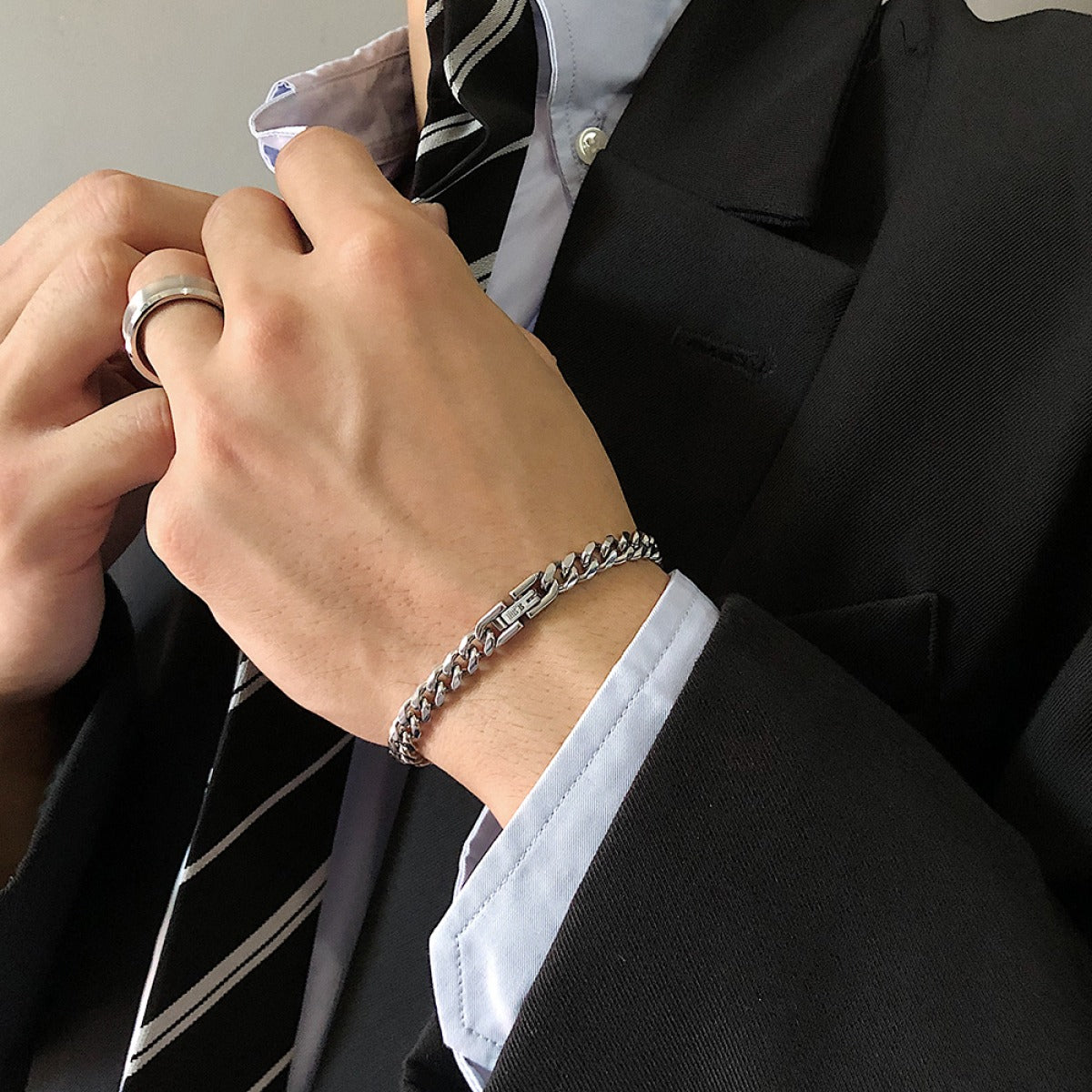 Valen – Pulsera Cubana Masculina Minimalista