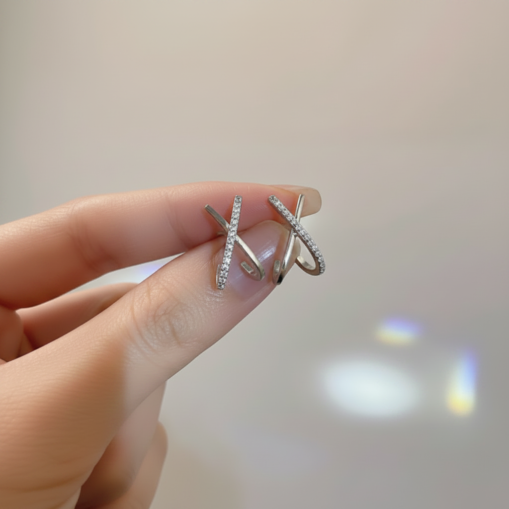 Ayla – Aretes Cruzados Pavimentados de Cristales
