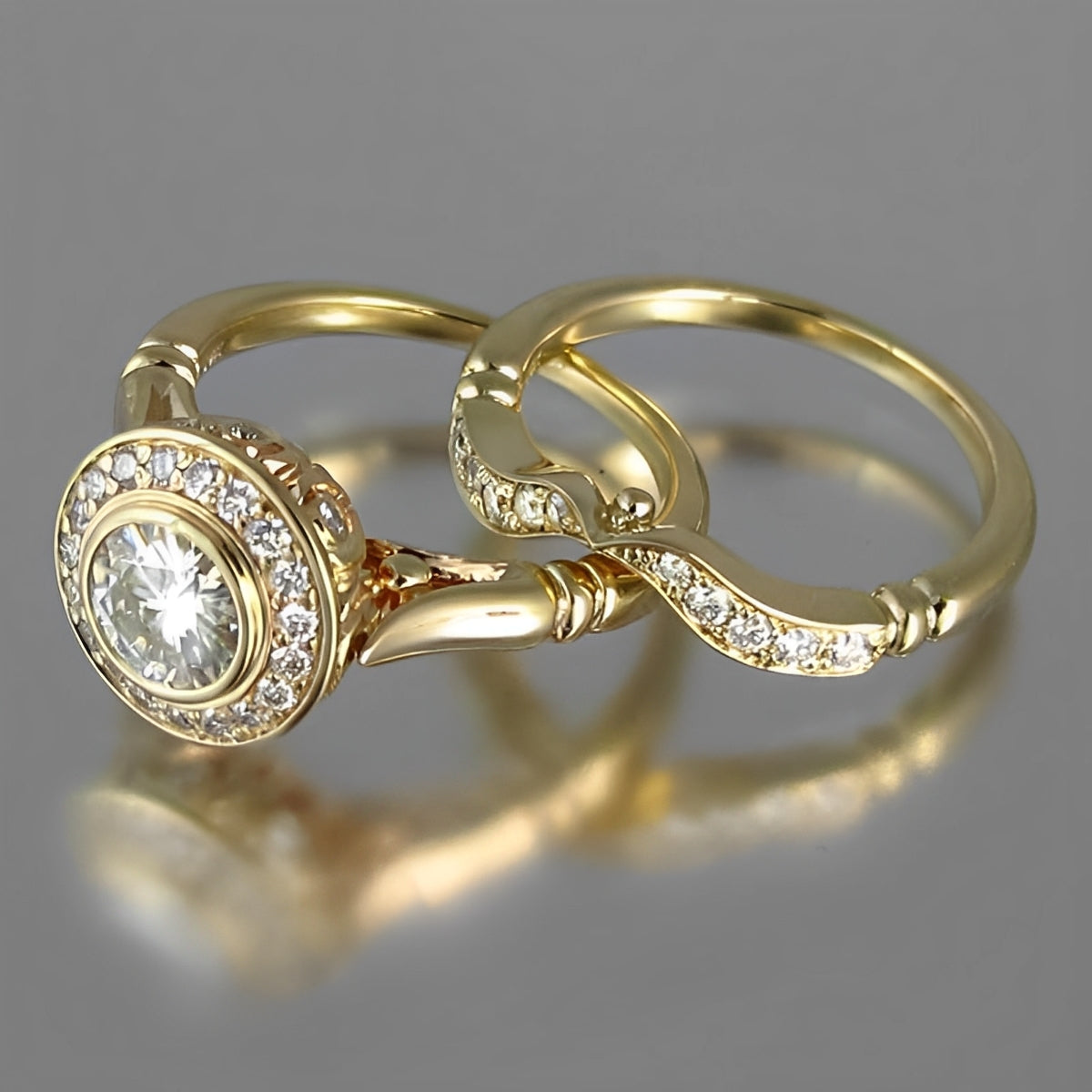Cleo – Pack de Anillos Vintage Dorados con Circonita