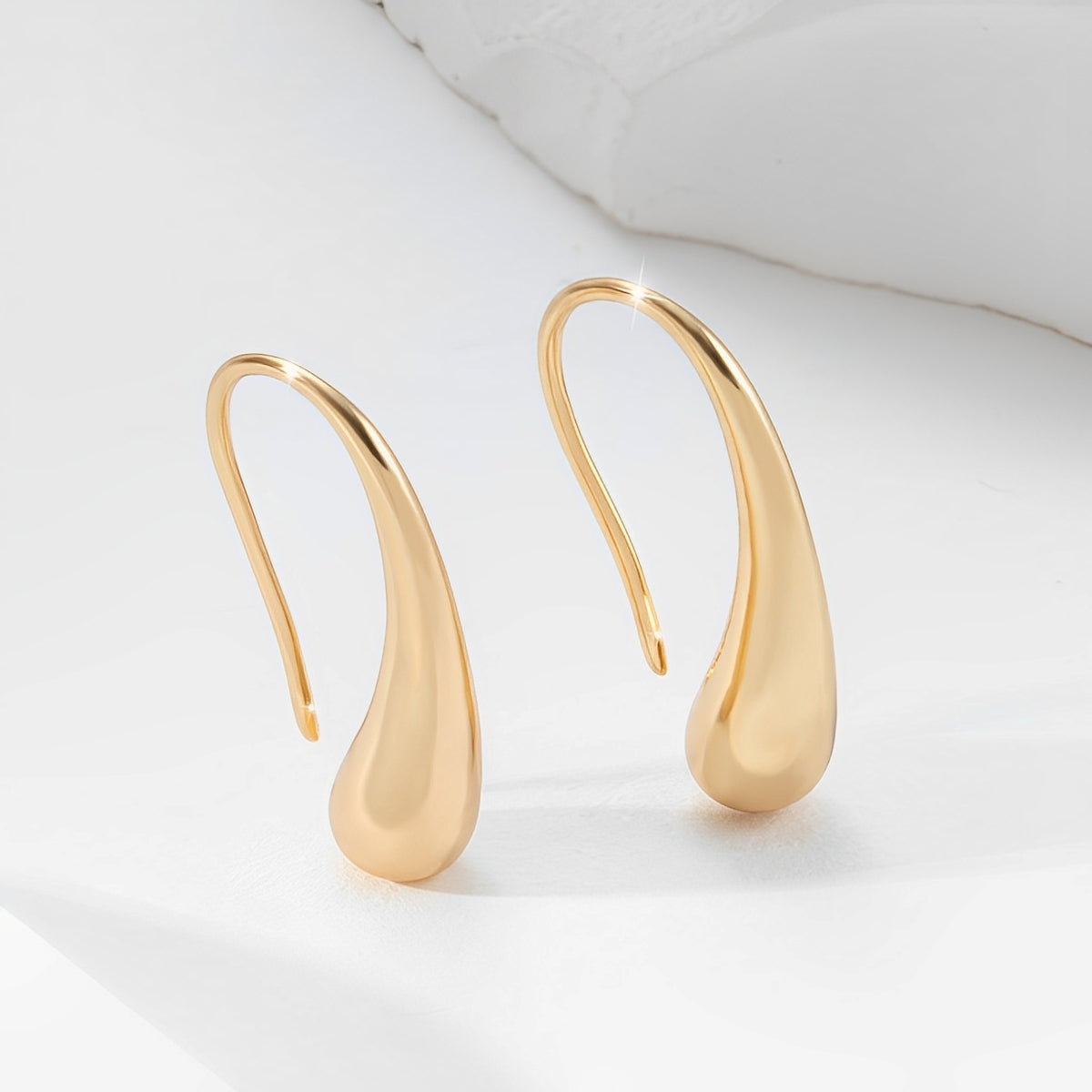 Maelys – Pendientes Gota Vintage Dorados