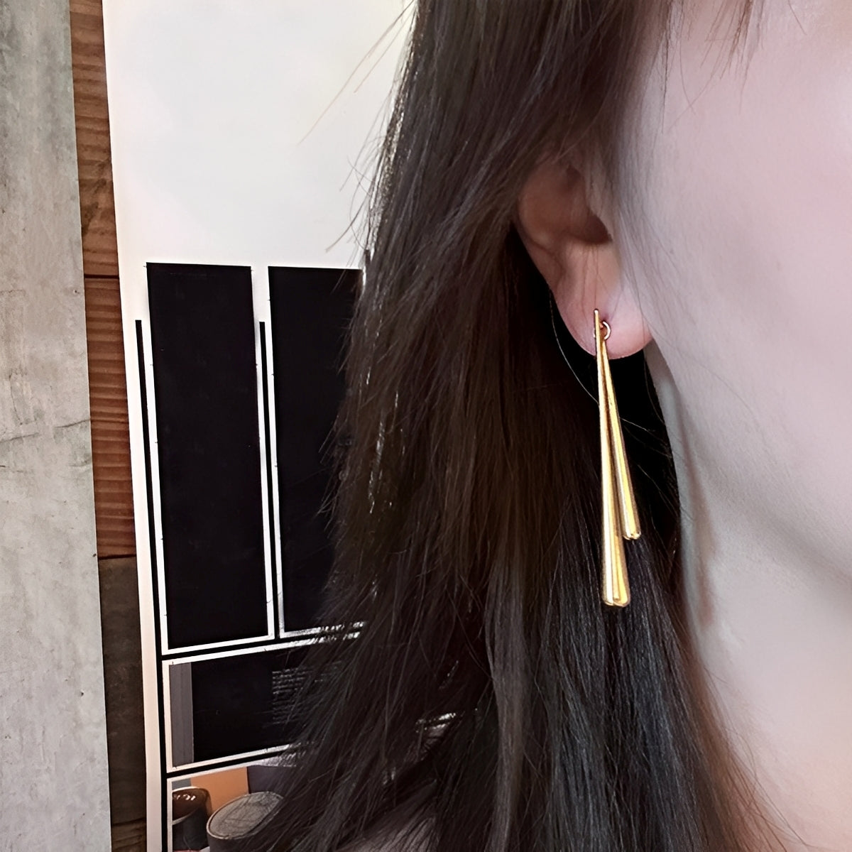 Hapi – Pendientes Gota de Agua Dorados Asimétricos