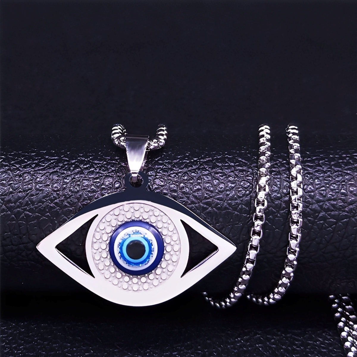Kyra – Collar Protector Ojo Azul