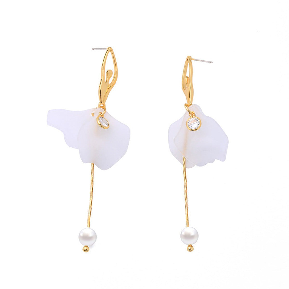 Aiah – Aretes Pétalos & Perlas de Oro Blanco