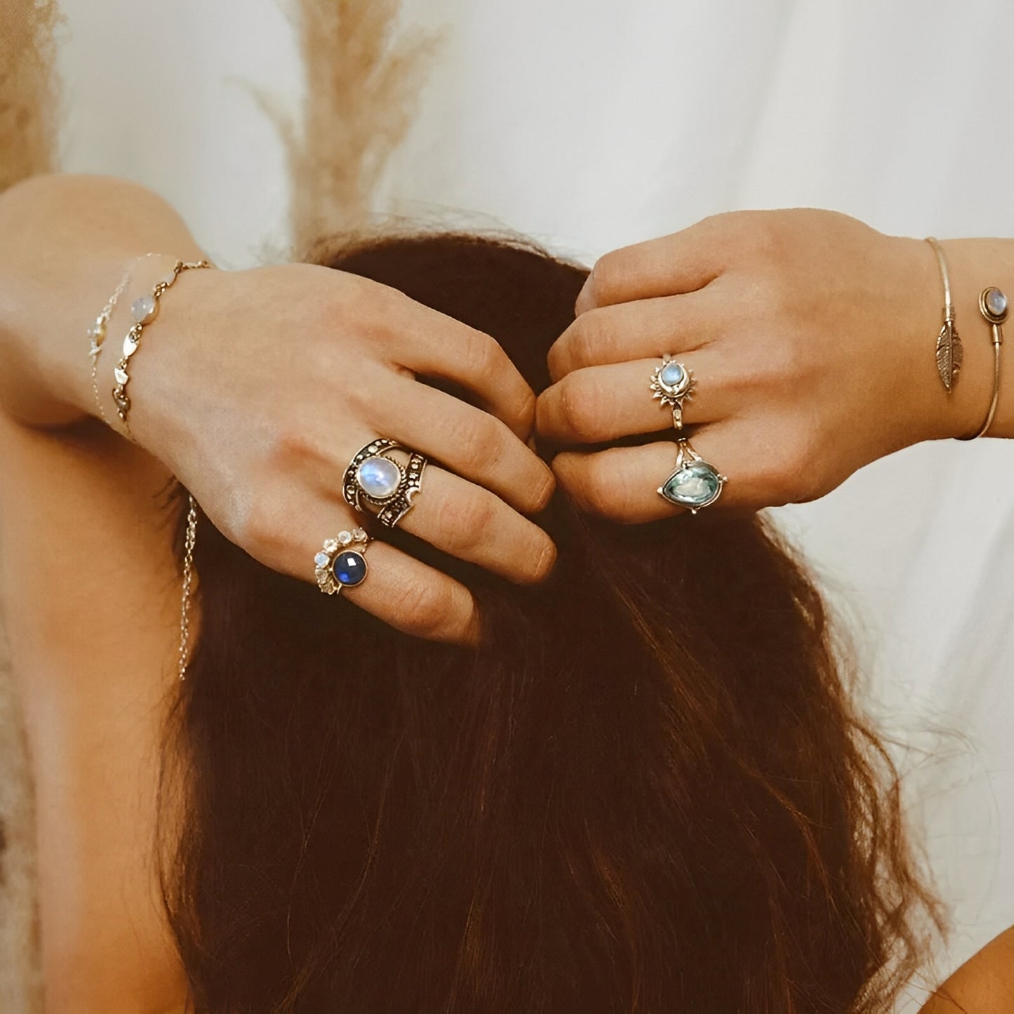 Vera – Anillo Vintage con Circonita Brillante