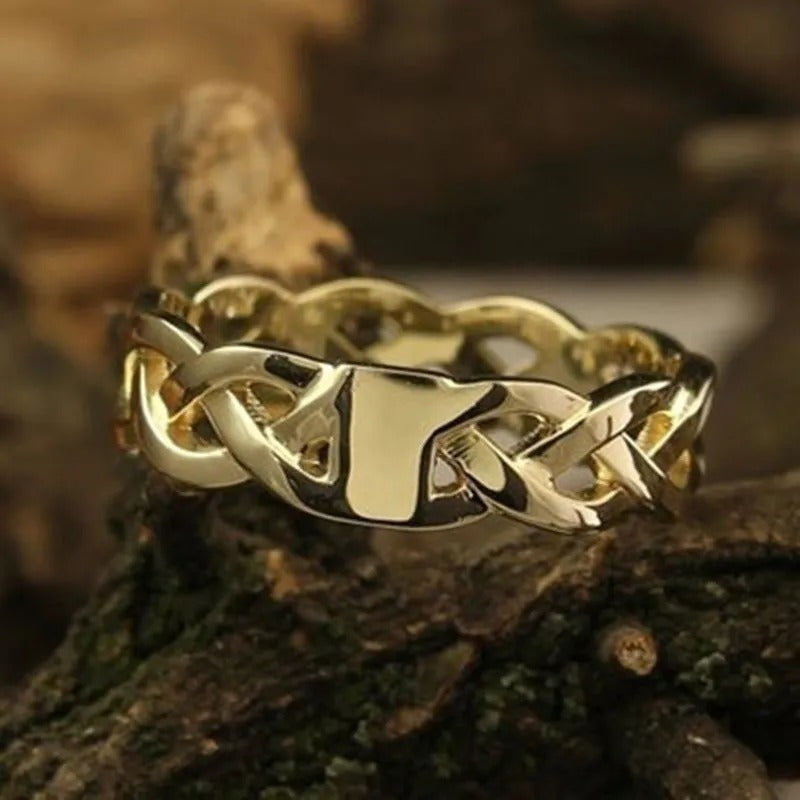Thalia – Anillo Trenzado Vintage en Dorado
