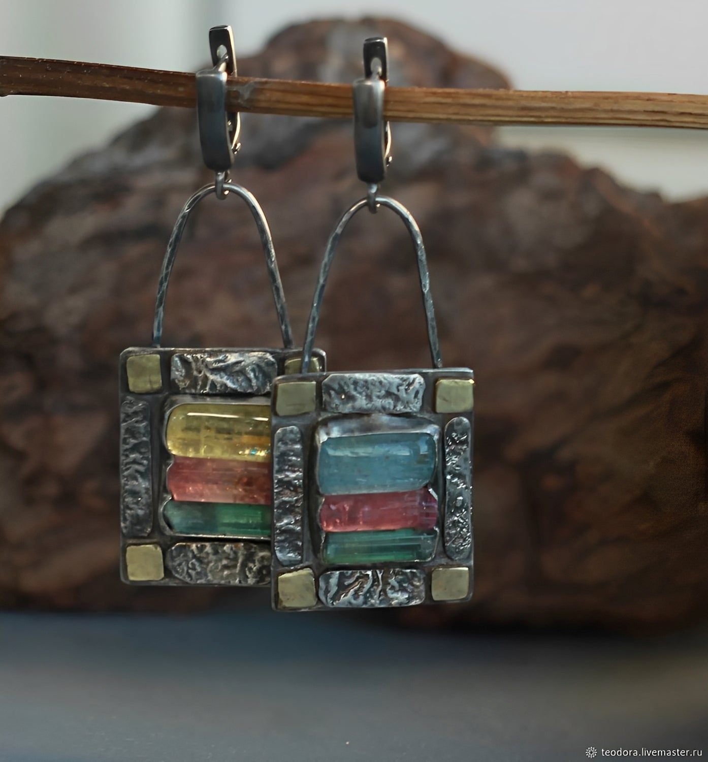 Naia – Pendientes con Cristales en Azul y Verde