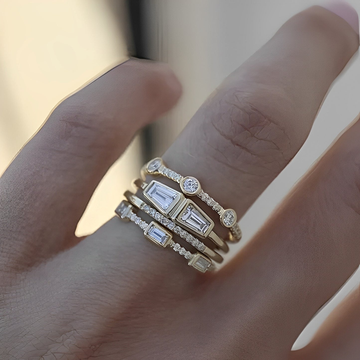 Dalina – Set de Anillos Vintage Dorados con Circonitas