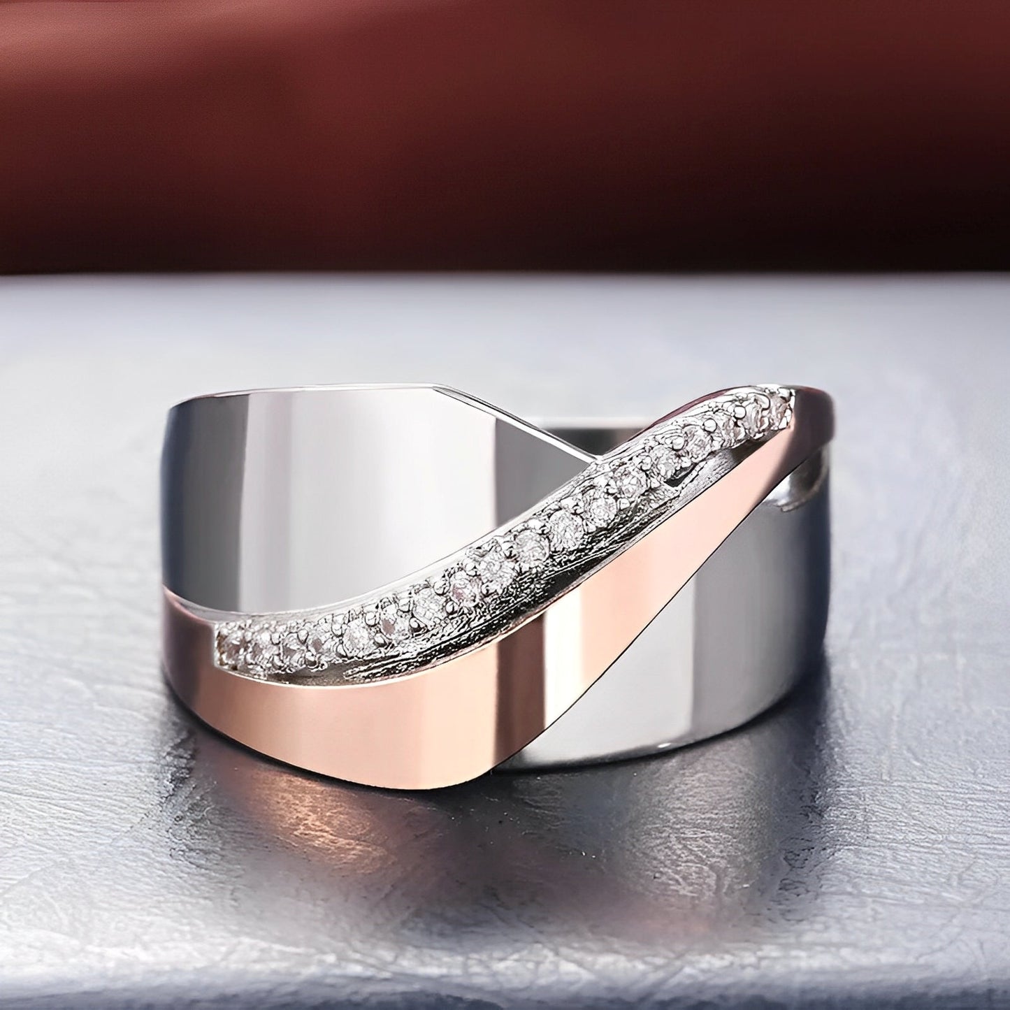 Elina – Anillo Vintage en Oro Rosa y Plata con Circonio