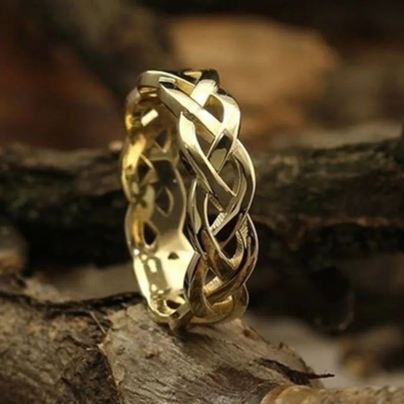 Thalia – Anillo Trenzado Vintage en Dorado