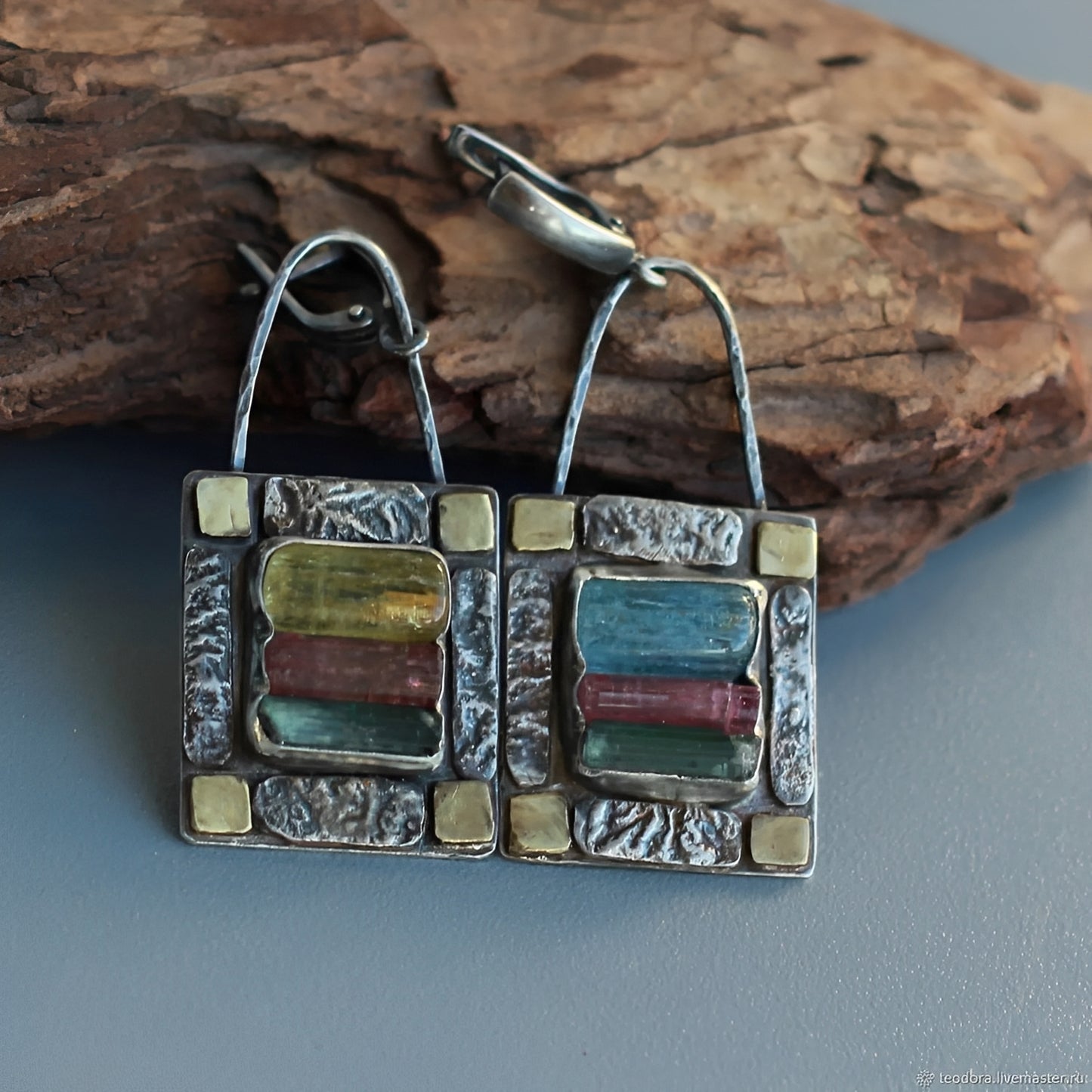 Naia – Pendientes con Cristales en Azul y Verde