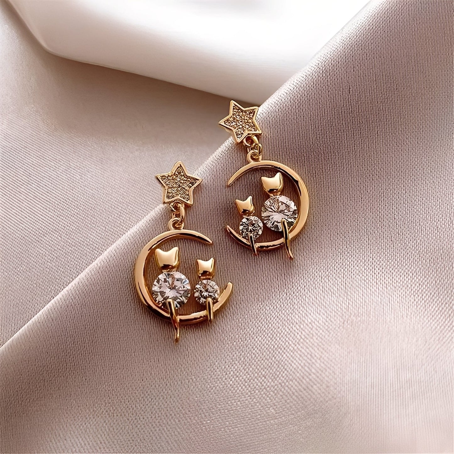 Yvie – Boucles Chaton de Lujo