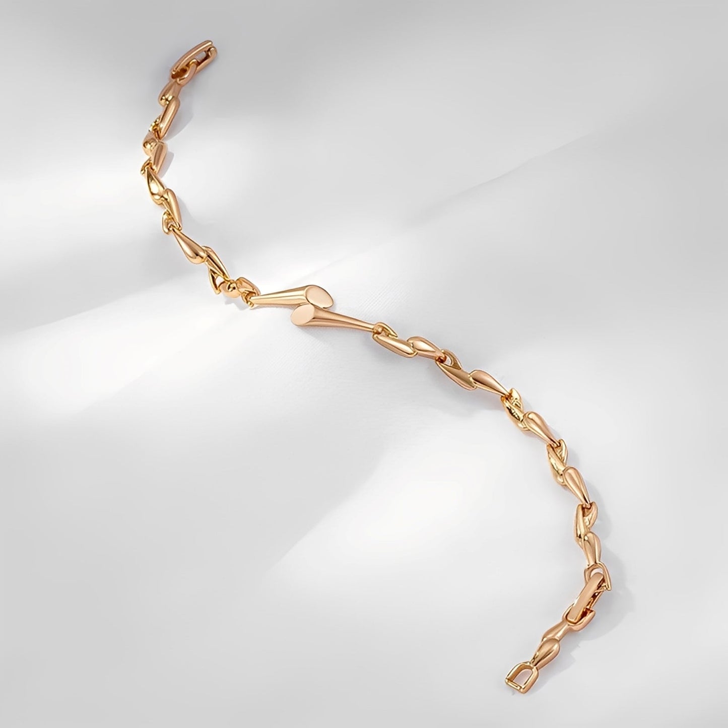 Lina – Pulsera Elegante en Oro