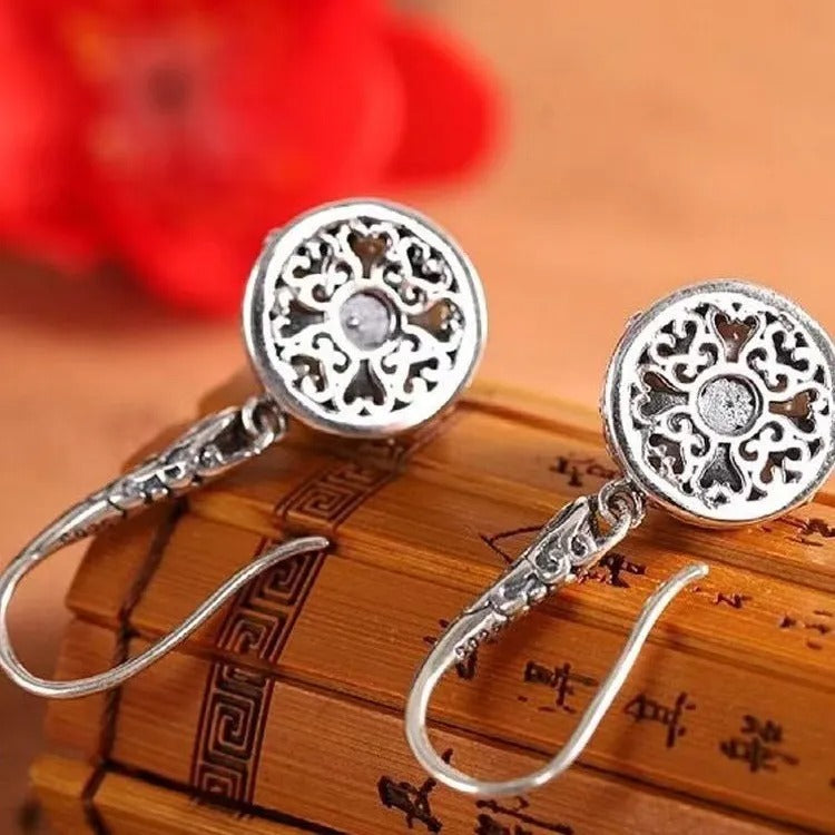 Rosalie – Pendientes Plateados y Perlas