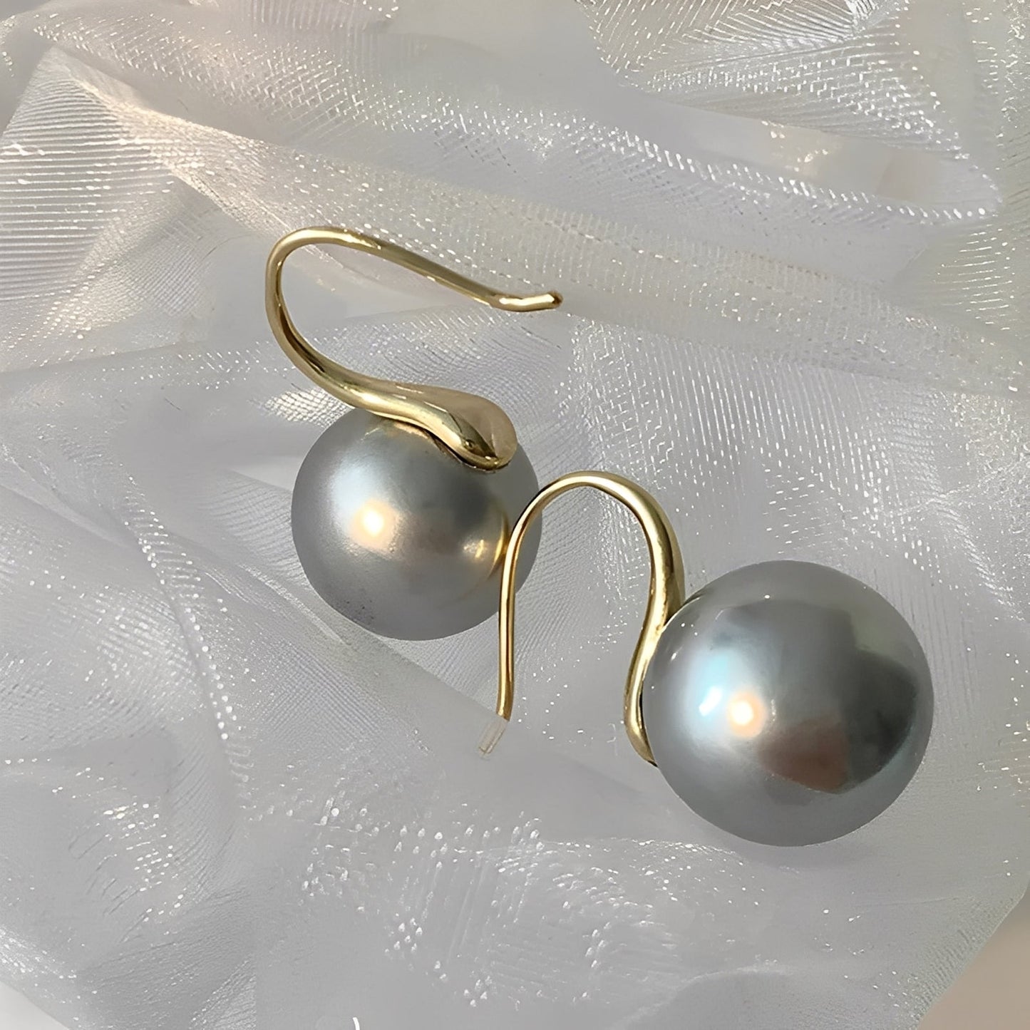 Amira – Pendientes de Oro & Perlas Negras