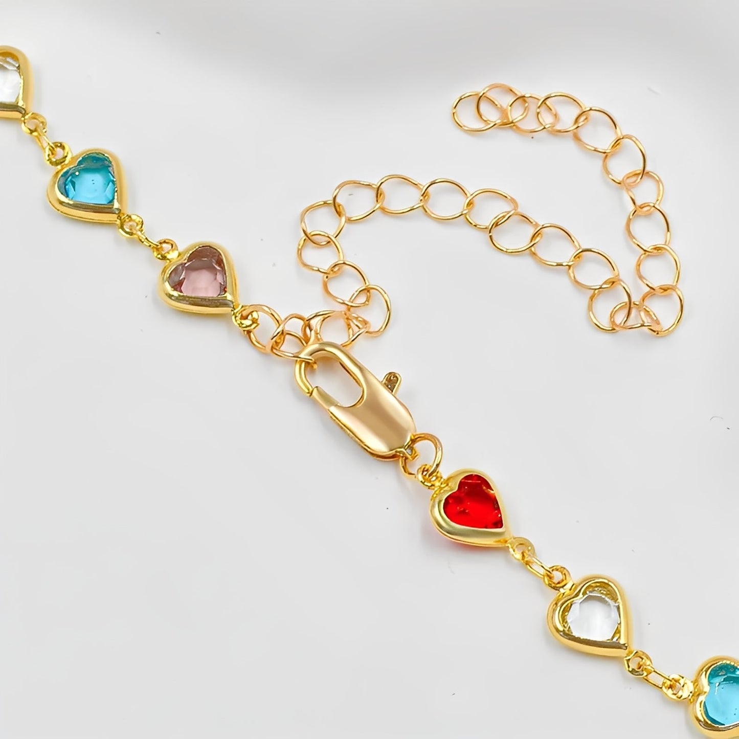Amara – Collar de Corazones en Cristal Multicolor