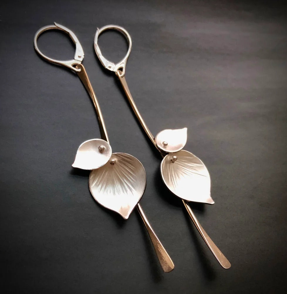 Alira – Pendientes Vintage de Hoja en Plata