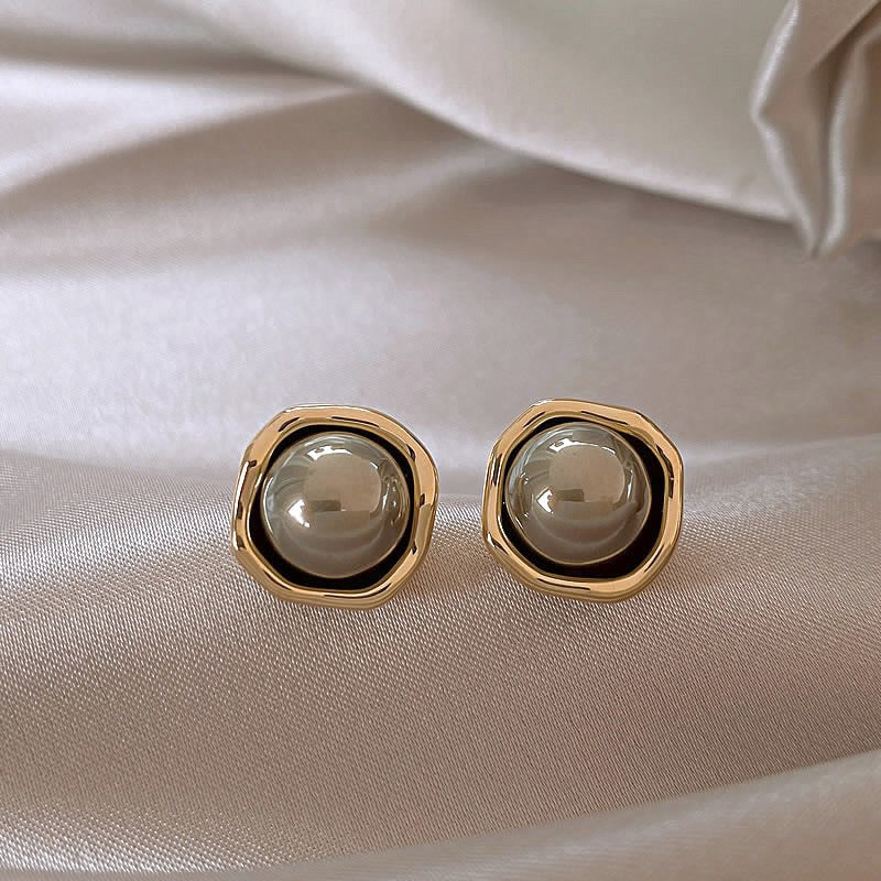 Cassia – Perlas Elegantes de Medianoche