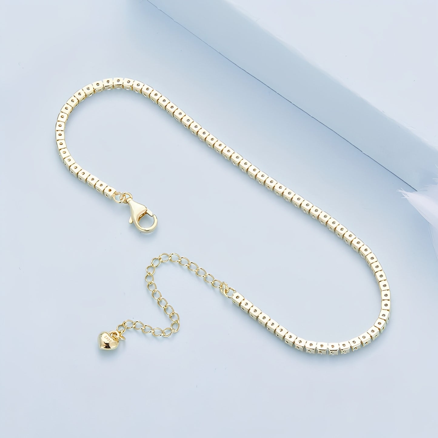 Cher – Pulsera de Zirconia Elegante