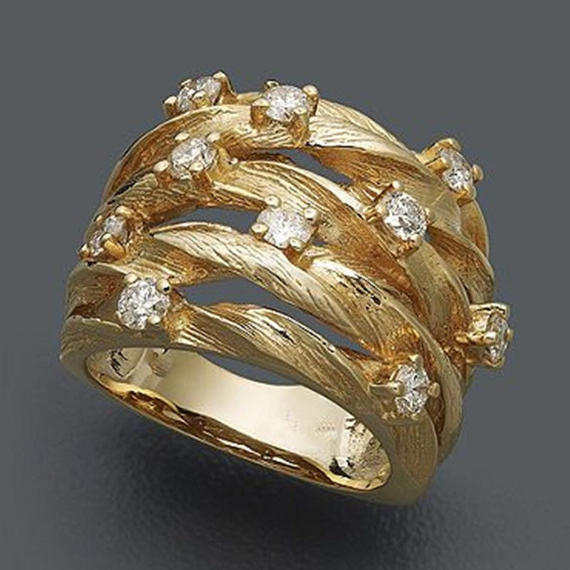 Maya – Anillo Vintage Dorado Elegante