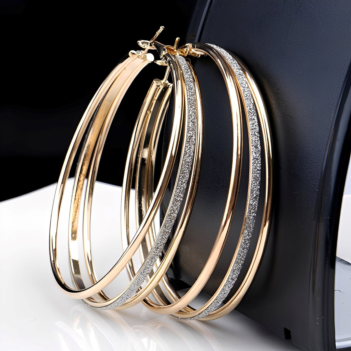 Nori – Pendientes Vintage Chapados en Oro & Brillantes