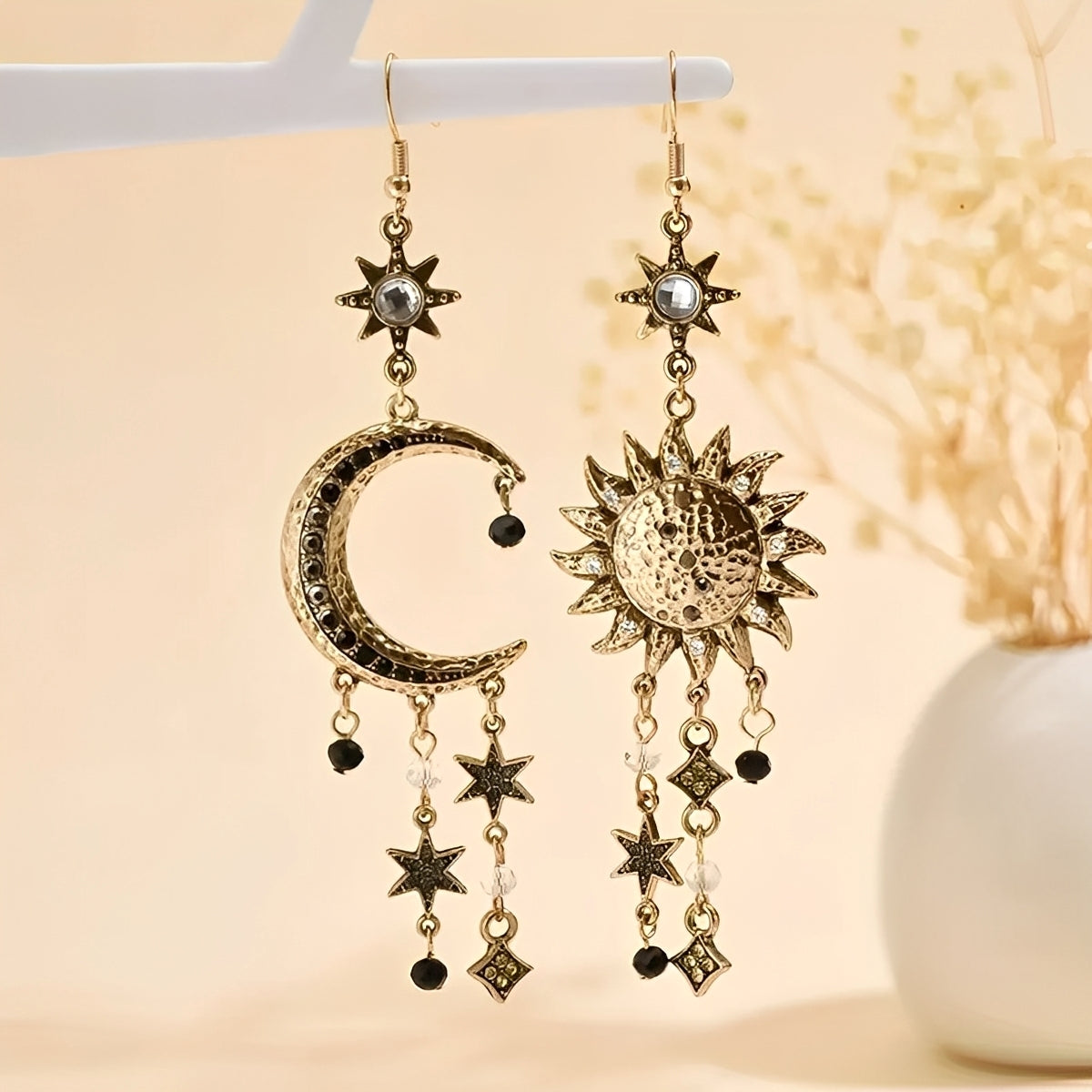 Arielle – Pendientes Vintage Sol y Luna Colgantes