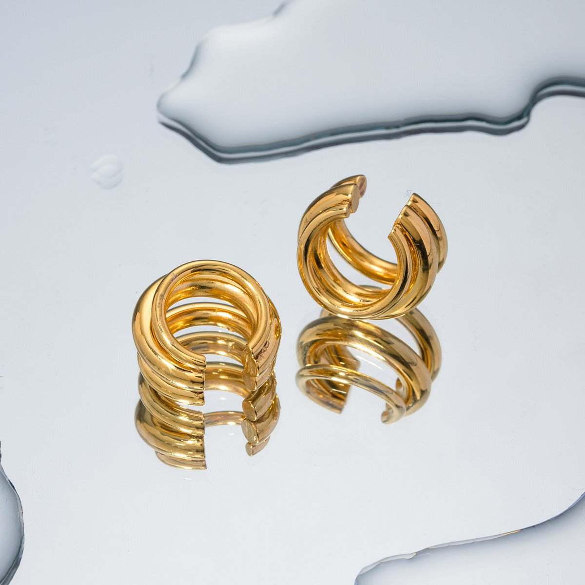 Gigi – Ear Cuff Grande 3 Capas Dorado