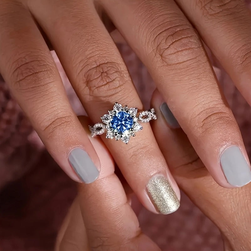 Ophelia – Anillo Flor de Cristal Elegante