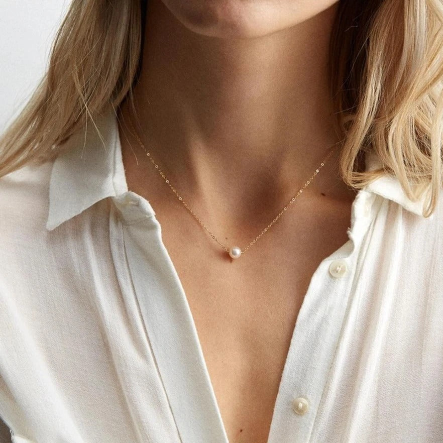 Julia – Collar Esfera Radiante