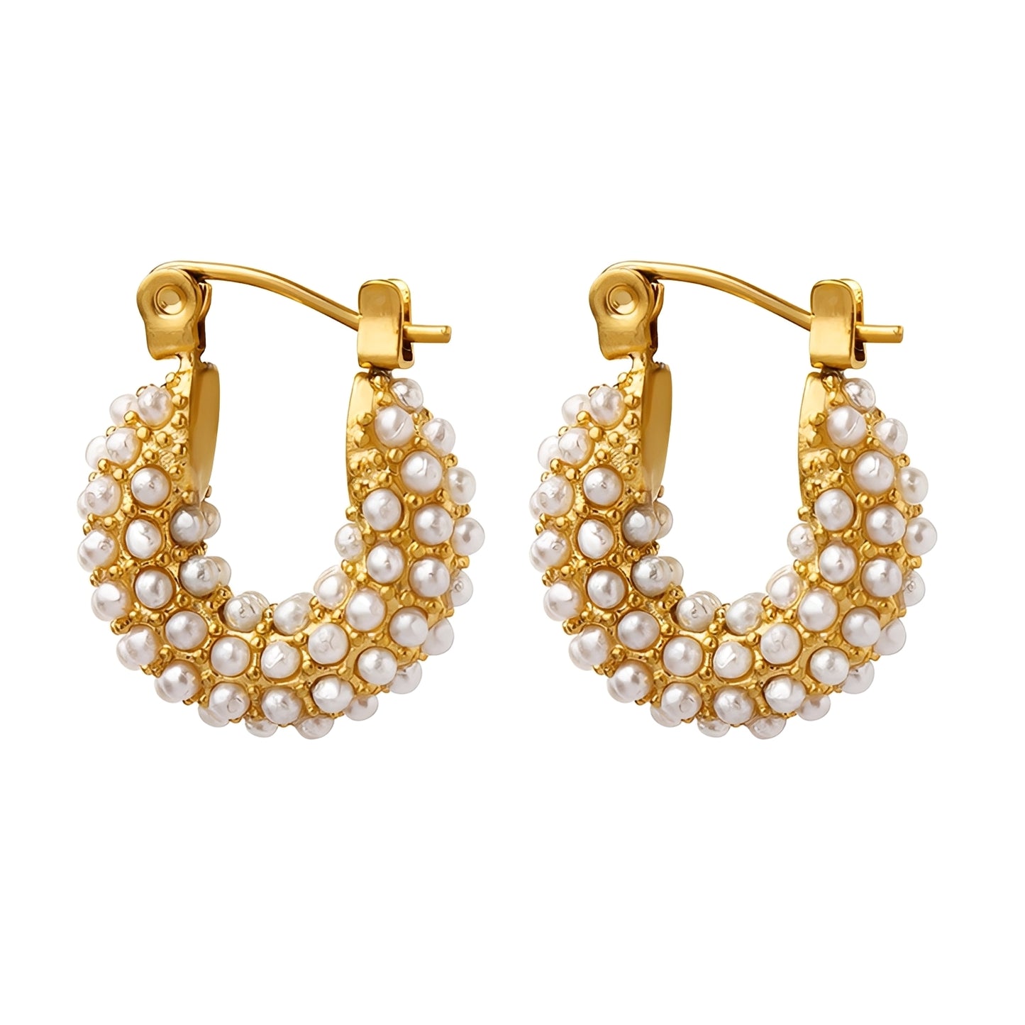 Karla – Pendientes Huggie con Racimo de Perlas