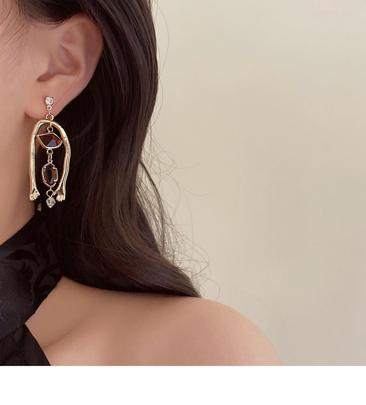 Iris – Pendientes Colgantes Asimétricos Mano & Piedras