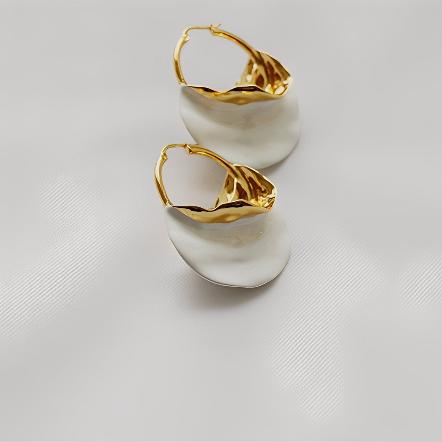 Trixie – Boucles de Oreilles Vintage en Or Blanco