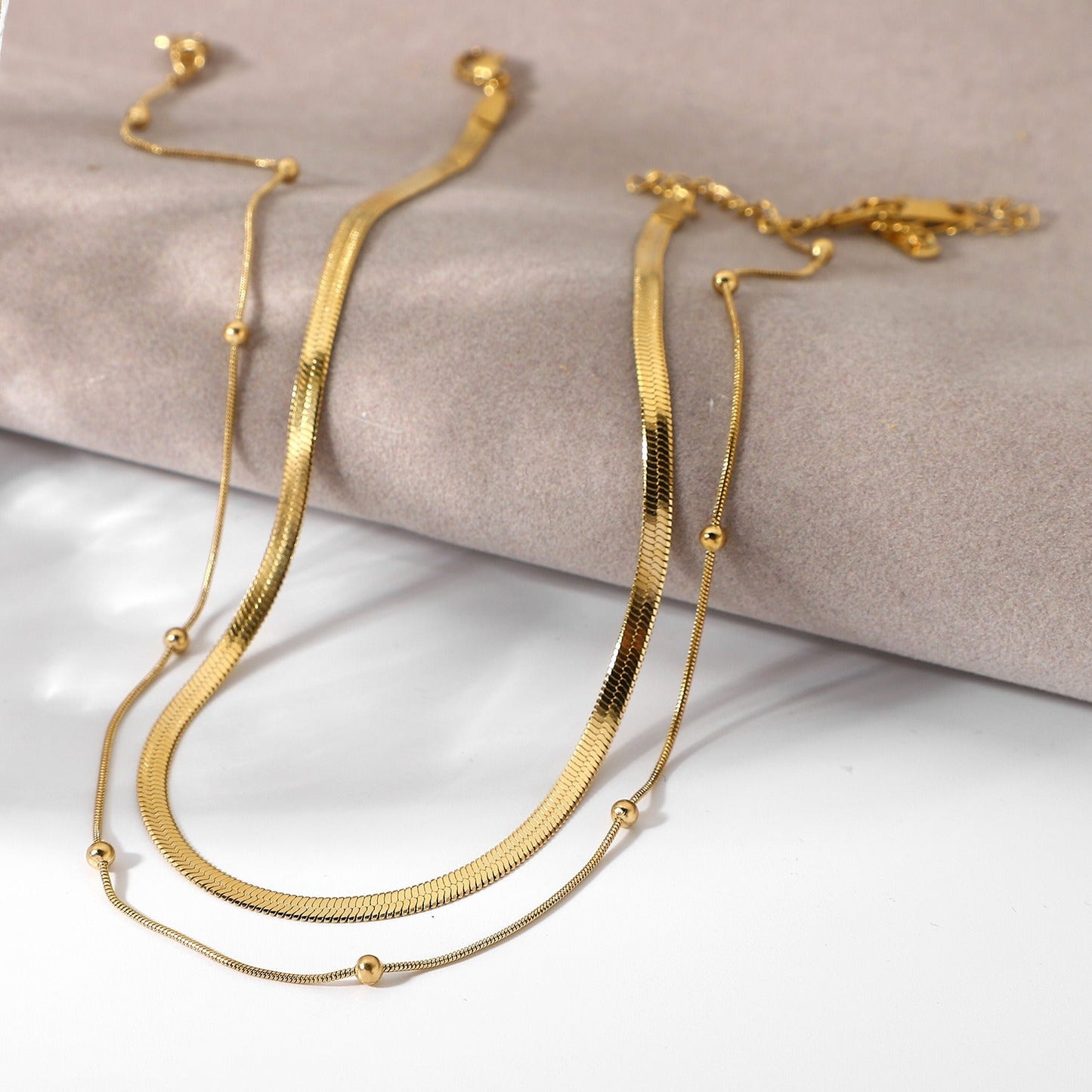 Ada – Collar Doble Capas