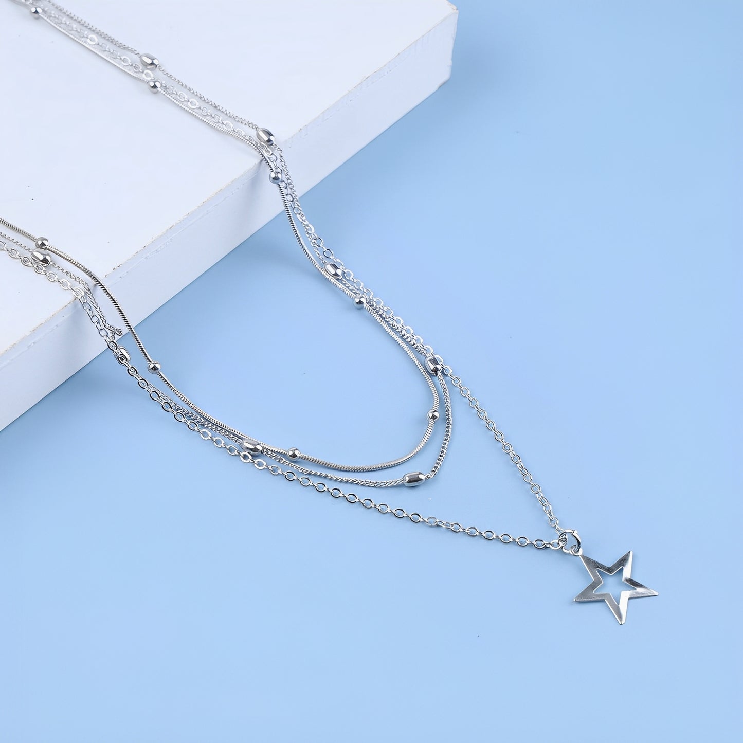 Elly – Collar Vintage de Plata con Estrella