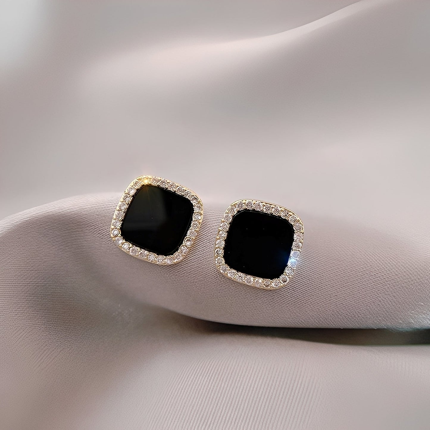 Catherine – Bisutería de Onyx y Diamantes Eternos