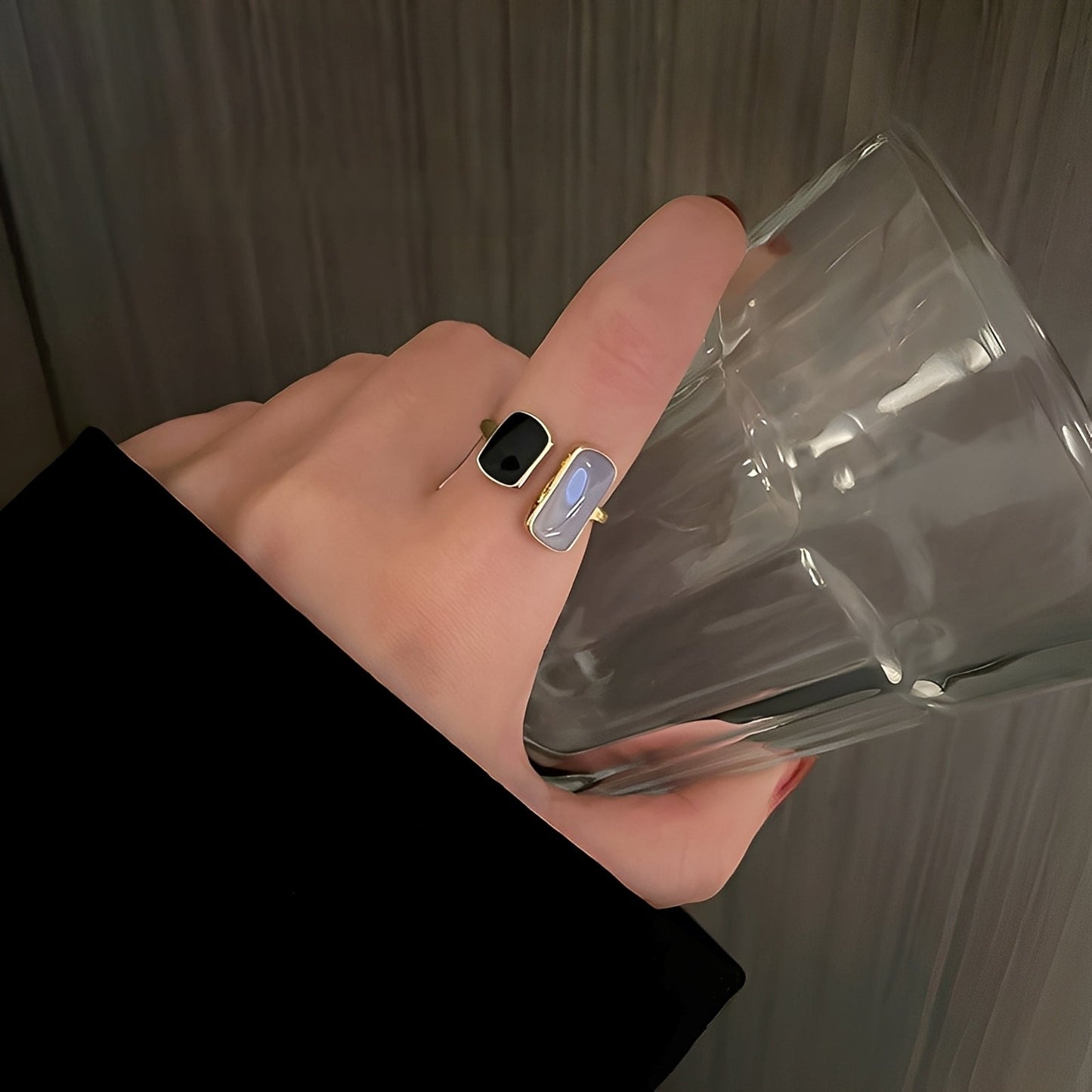 Nerina – Anillo Aguamarina Envolvente