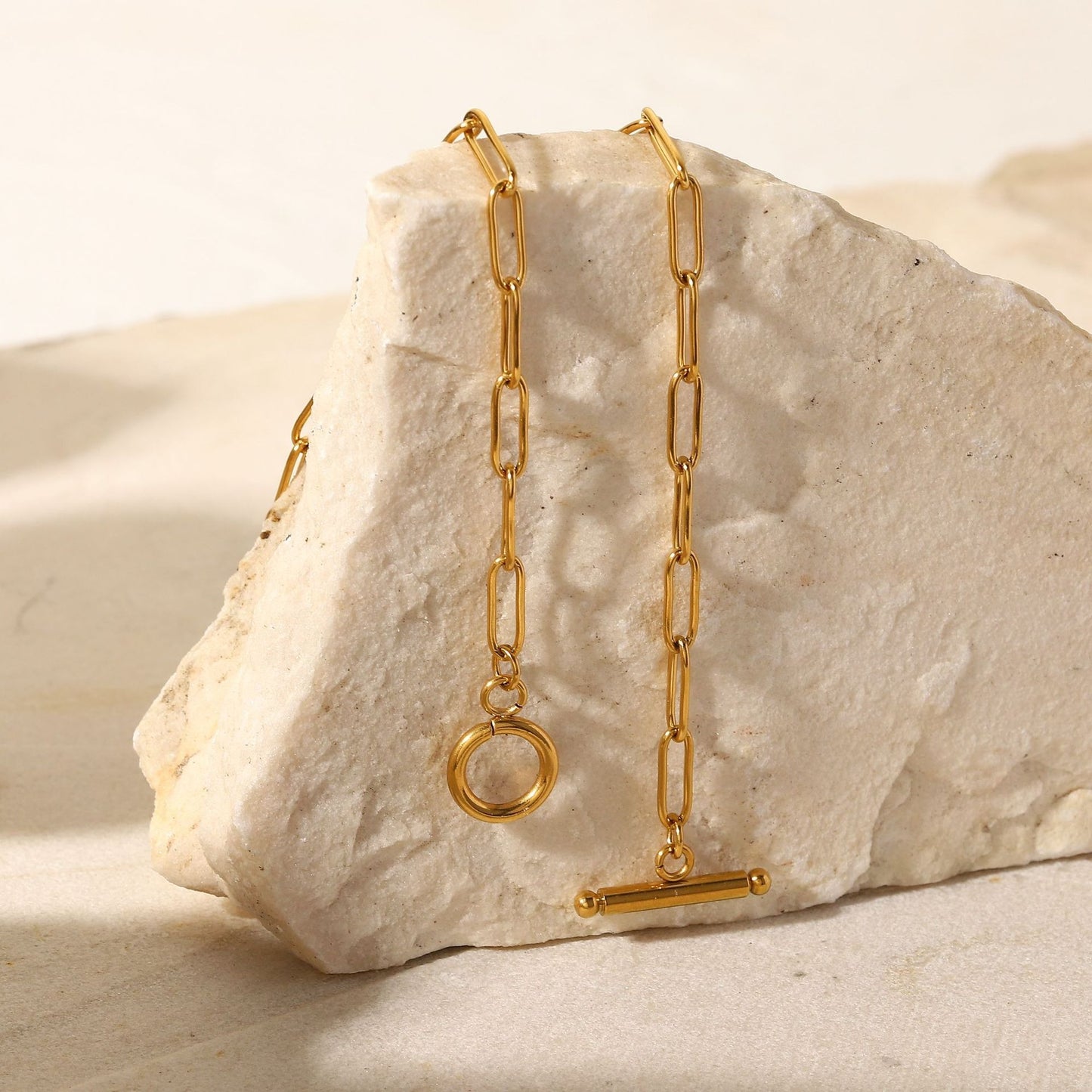 Joana – Collar de Clips Moderno