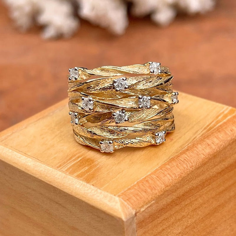 Maya – Anillo Vintage Dorado Elegante