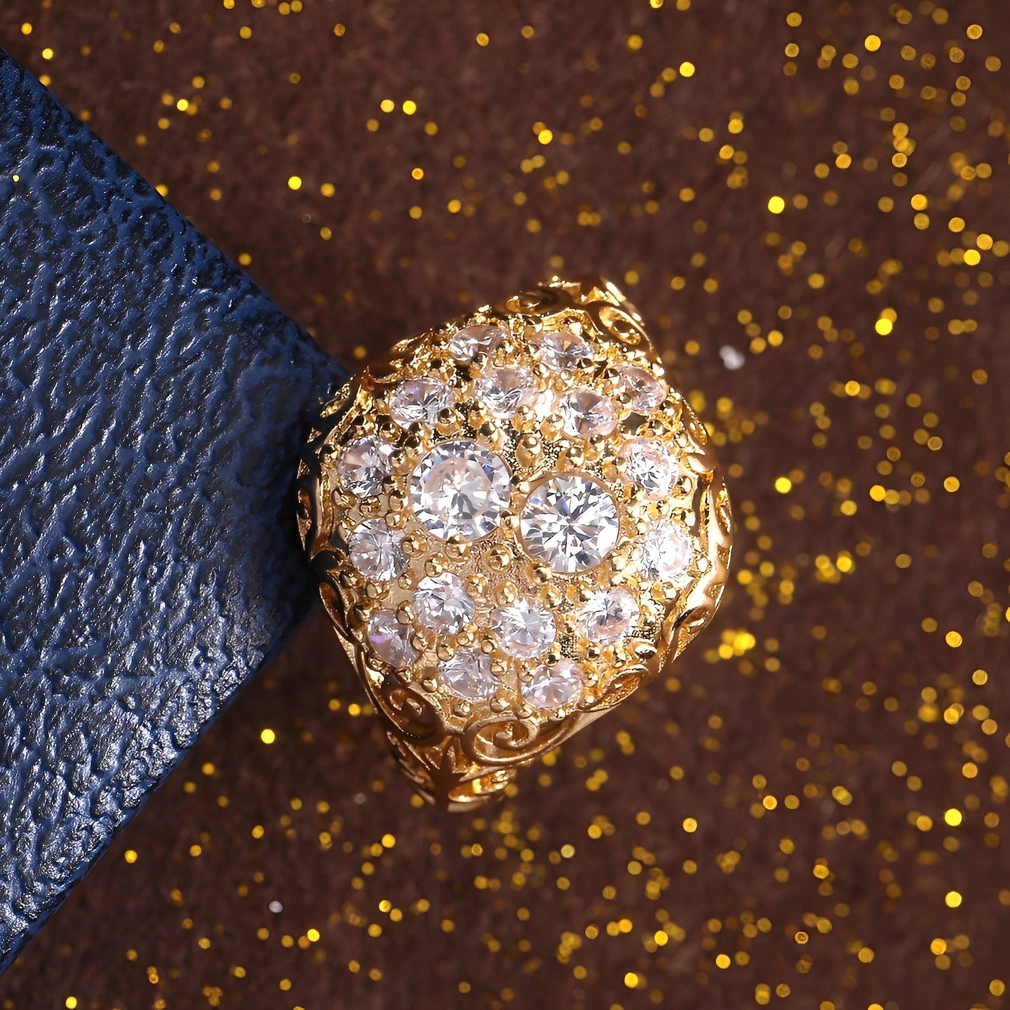 Zendy – Bague de Oro y Diamante Vintage