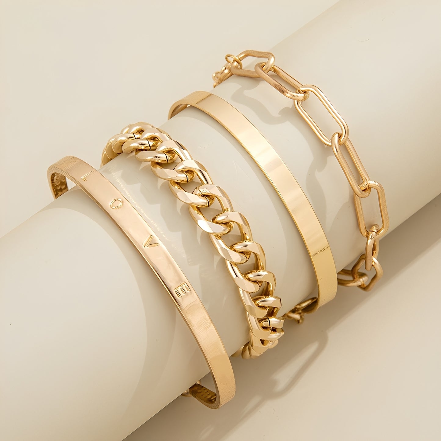 Elari – Set de 4 Pulseras Elegantes para Muñeca