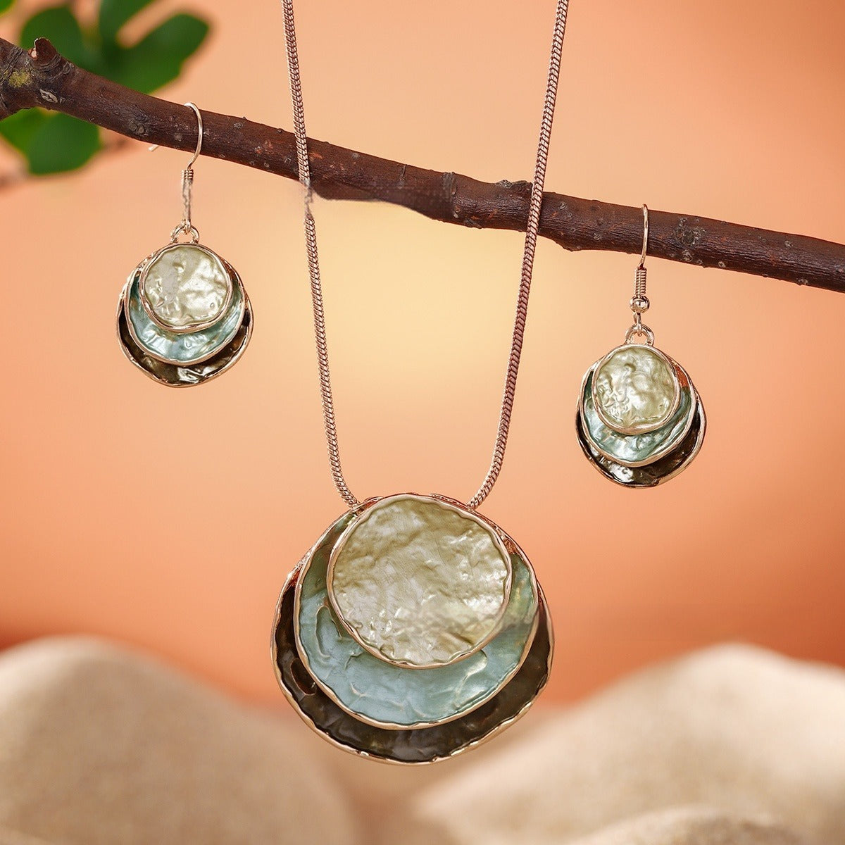 Marina – Conjunto Retro Piedras Superpuestas