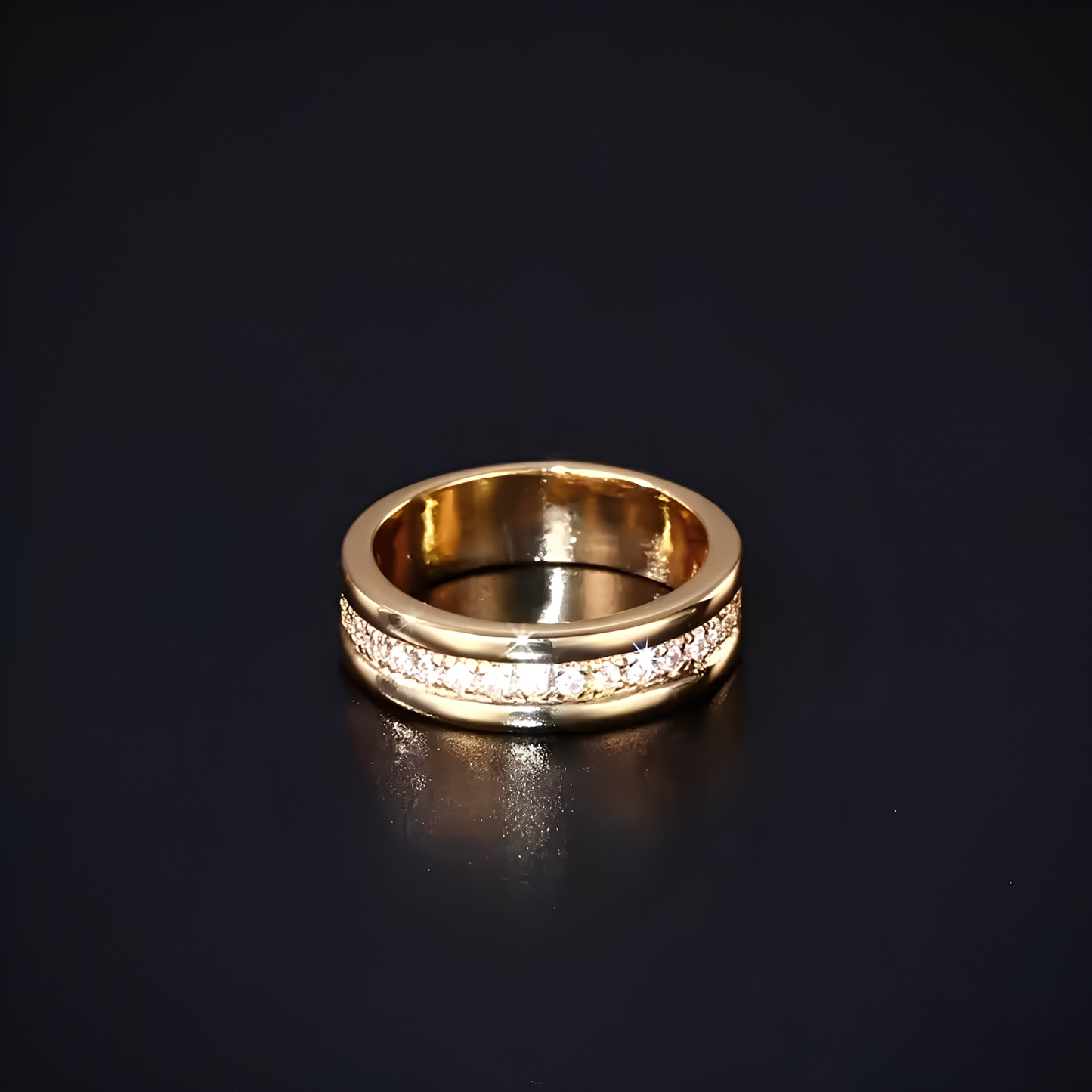 Sarah – Anillo Vintage en Zirconia Incrustada