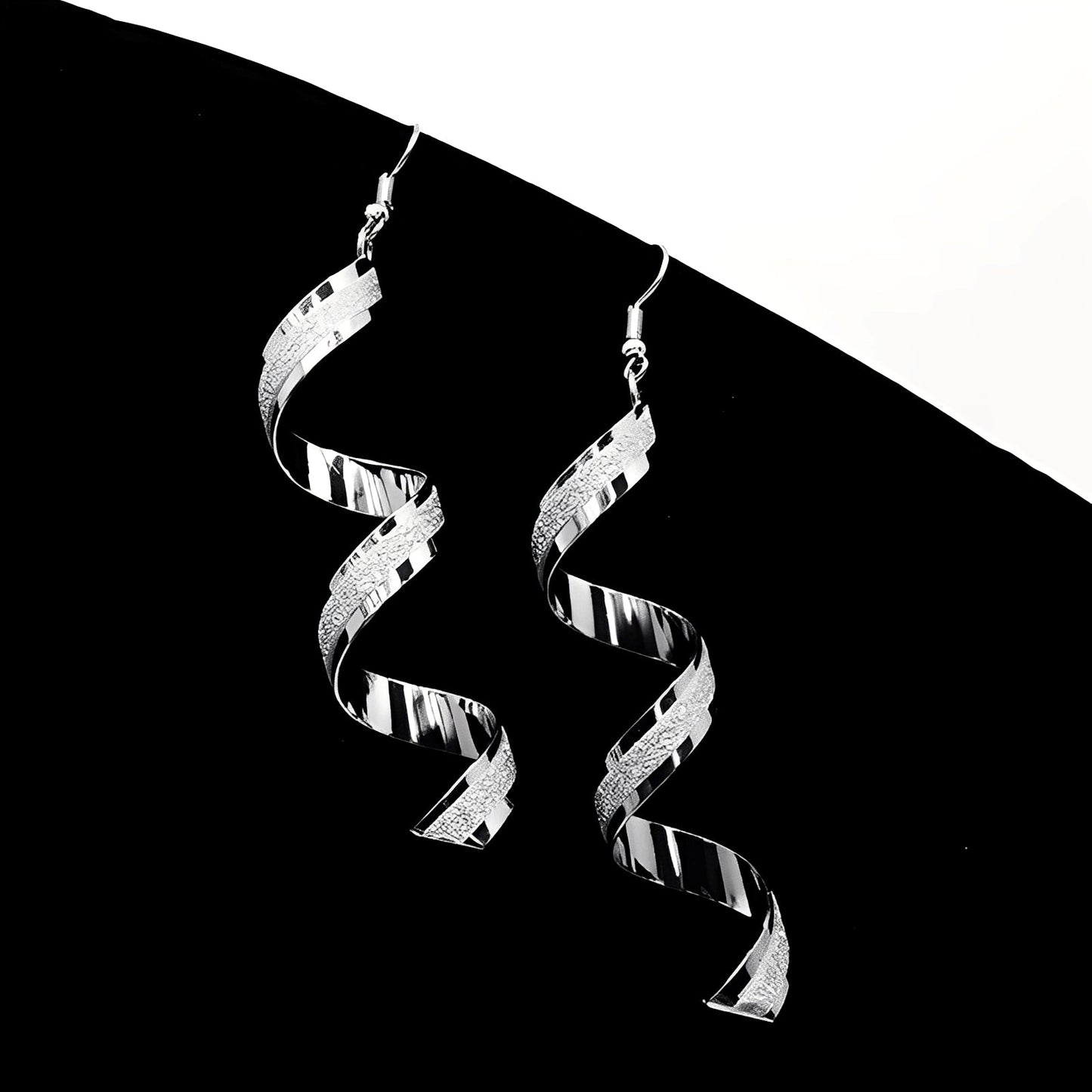 Jia – Boucles Espirales Plata Brillantes